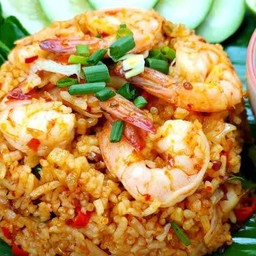 ข้าวผัดต้มยำทะเล