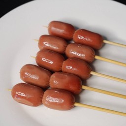 ไส้กรอกแดง