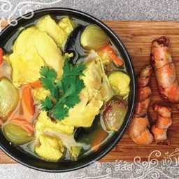 หมูต้มขมิ้นราดข้าว