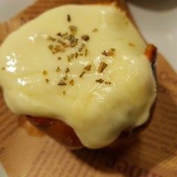 ปังปิ้งไส้ทะลัก พิซซ่า ซุปเปอร์ชีสยืด  ปูอัด