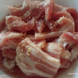 สามชั้นหมู