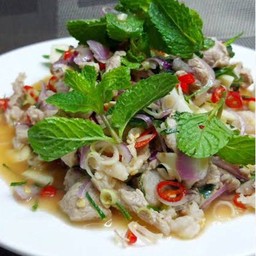 ๋พล่าหมูชิ้น