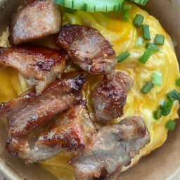 ข้าวไข่ข้น - หมูทอดน้ำปลา(โบราณ)