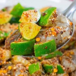 Spicy Shrimp Salad with Lime