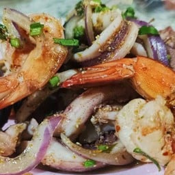 ข้าว+ลาบทะเล