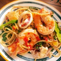 สปาเก็ตตี้ผัดฉ่า