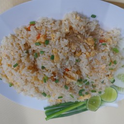 ข้าวผัดไข่ จานใหญ่
