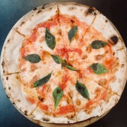 Margherita  Pizza/ พิซซ่ามาเกริต้า