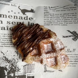 ครอฟเฟิล ทูโทน