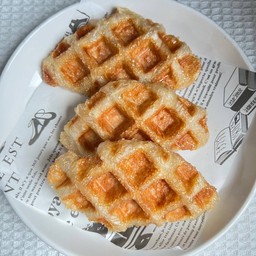 ครอฟเฟิลเคลือบคาราเมล คาราใจ 3 ชิ้น