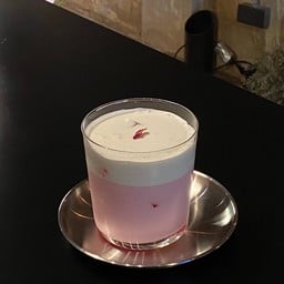 Greydient & Them อโศก