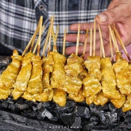 หมูสะเต๊ะ 20 ไม้