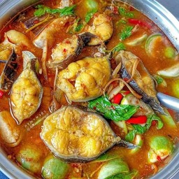 แกงเผ็ดปลาดุกสด