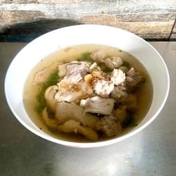 เกาเหลาเลือดหมู ไม่เครื่องในพิเศษ