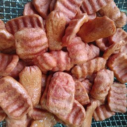 ไส้กรอกแดง บางกรอบ