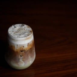 Riccohaus Specialty Coffee & Brunch -