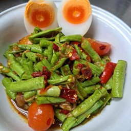 ตำถั่วไข่ต้ม