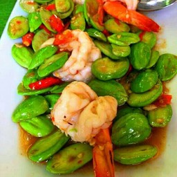 ผัดสะตอกะปิกุ้ง