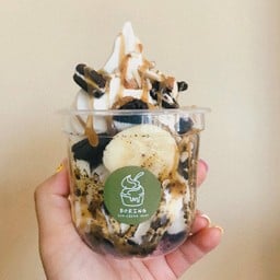 Neighbour’s Frozen Yogurt