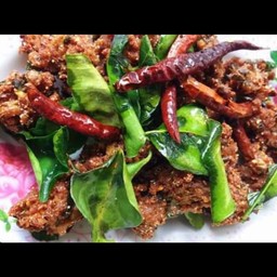 ลาบทอดหมู