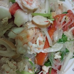 ยำวุ้นเส้นกุ้งสด (ใส่ไก่สับ ไส้กรอกไก่ ไก่ยอ ด้วย)
