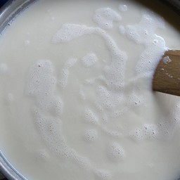 น้ำเต้าหู้ ร้อน เจ