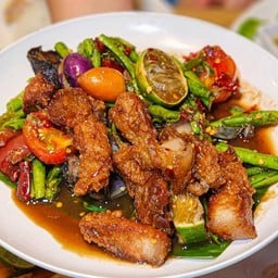 ตำถั่วหมูกรอบ