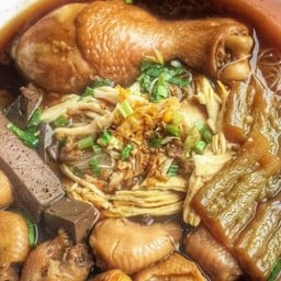 เจ้ณี อาหารตามสั่ง& เตี๋ยวเนื้อตุ๋นเอ็นแก้ว ,เตี๋ยวไก่มะระ,,หมูตุ่น อาหารป่า ,,,น้ำชา กาแฟ ,,อื่นๆอี อ่างทอง