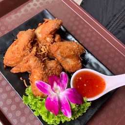 ปีกไก่ทอด