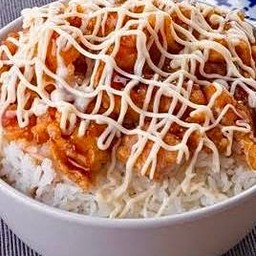 ข้าวไก่กรอบราดมายองเนส