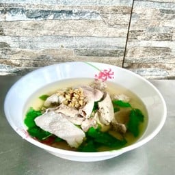 เกาเหลาเครื่องในหมูน้ำ