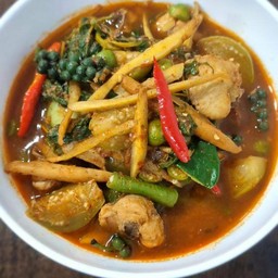 ข้าวไข่เจียว+แกงป่าหมู