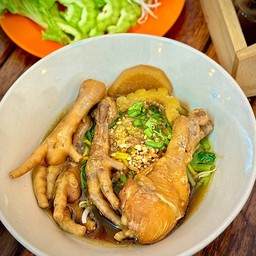 ก๋วยเตี๋ยวไก่มะระ