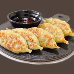 เกี๊ยวเกาหลี 5 ชิ้น