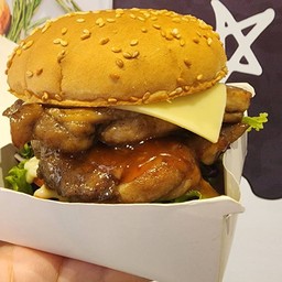เบอร์เกอร์ไก่+ชีส