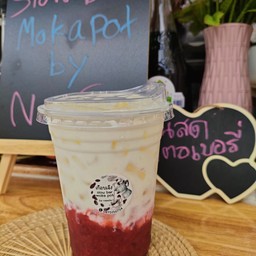 นมสดสตอเบอรี่