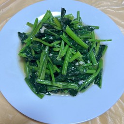 ผัดผักปวยเล้ง