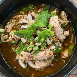 น้ำตกเนื้อ