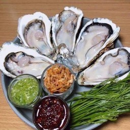 หอยนางรมเกาหลีทรงเครื่อง