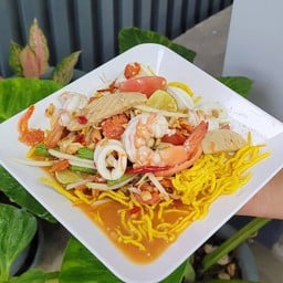 ตำไทยหมี่กรอบทะเล