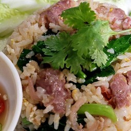 ข้าวผัดแหนม