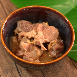 กระดูกอ่อนใบพาย - แม่บัว