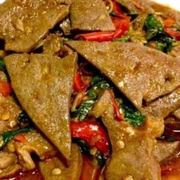 กระเพราตับหมูเป็นกับข้าว