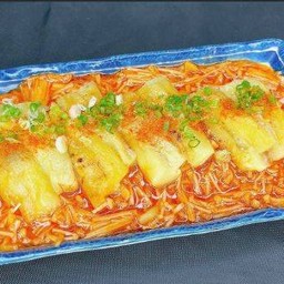 8131. YAKI NASU PIRI KARA SAUCE