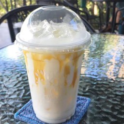 นมสดคาราเมล Caramel Fresh Milk