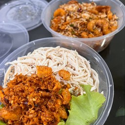 ดูโอ้ 2 เมนู อร่อย หมี่ไก่ฉีก ข้าวผัดน้ำพริก หมูกระจก