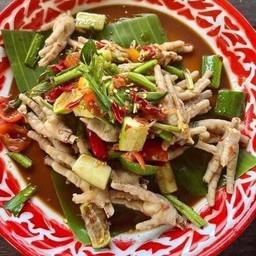 ตำเกาเหลาตีนไก่