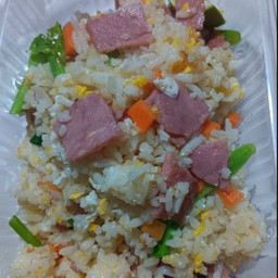 ข้าวผัดแฮม