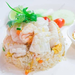 ข้าวผัดซีฟู๊ด
