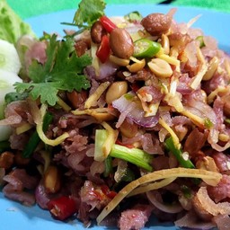 ยำแหนมสด